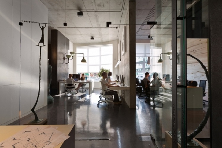 办公室装修高空作业：安全细节，不容小觑!