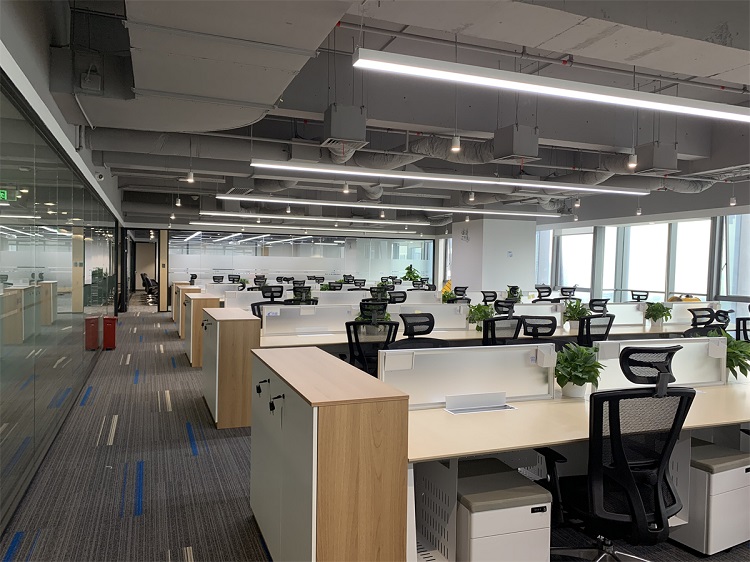 办公室装修材质选择，加洲建设打造实用与质感兼具的办公空间