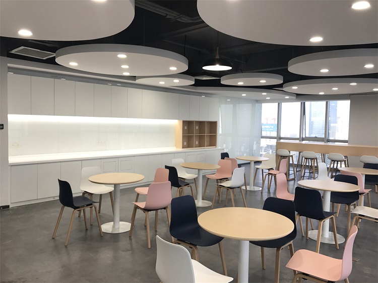 深圳办公室装修材料怎么选?加洲建设避开坑点，装出高效办公空间